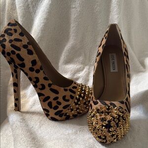 Steve Madden Brown and Gold Heels